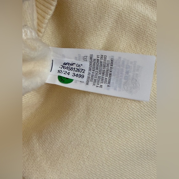 Aerie Getaway Quarter Snap Sweatshirt Lemon Paper Yellow - Picture 8 of 8